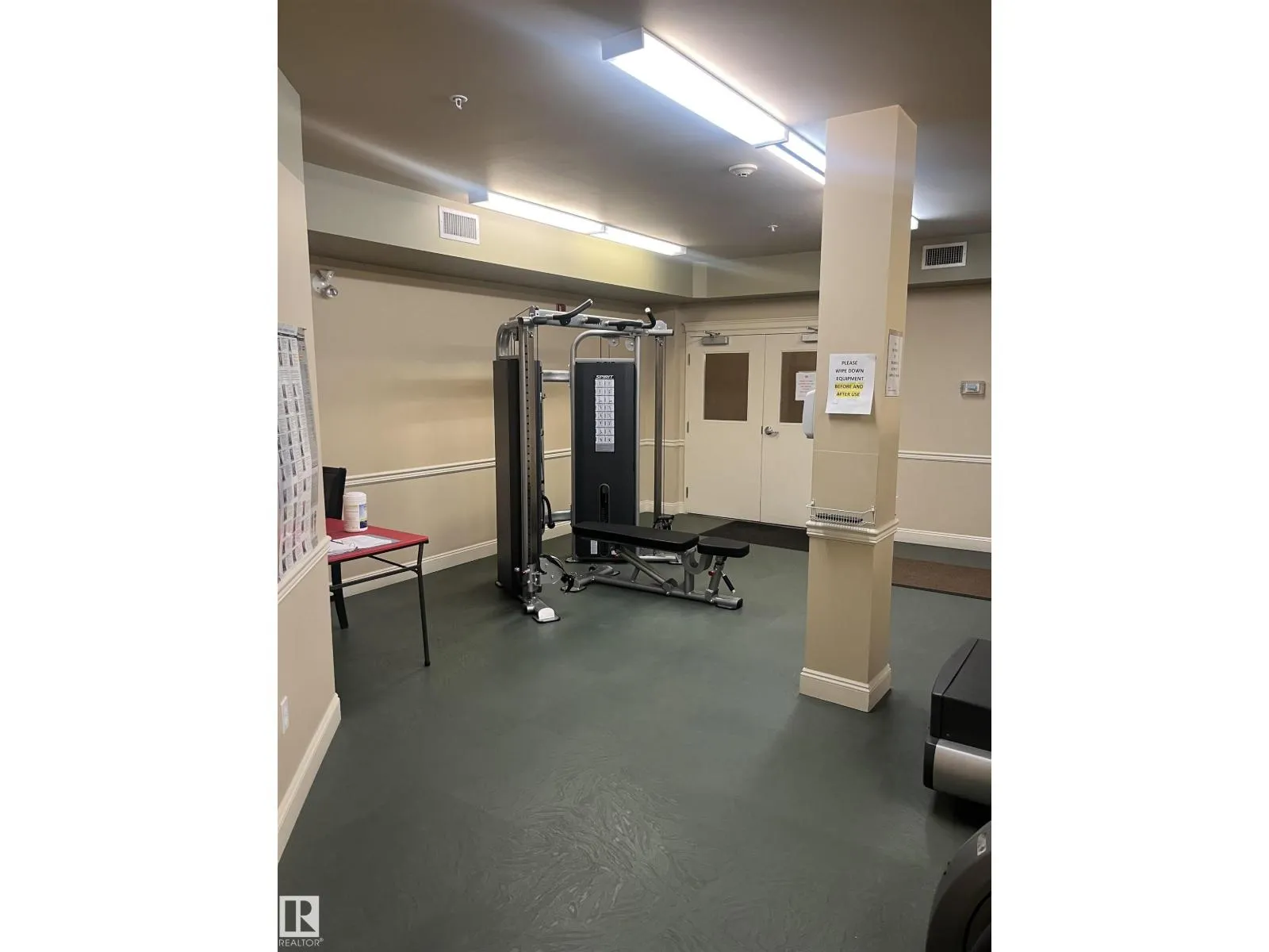 #110 10333 112 ST NW