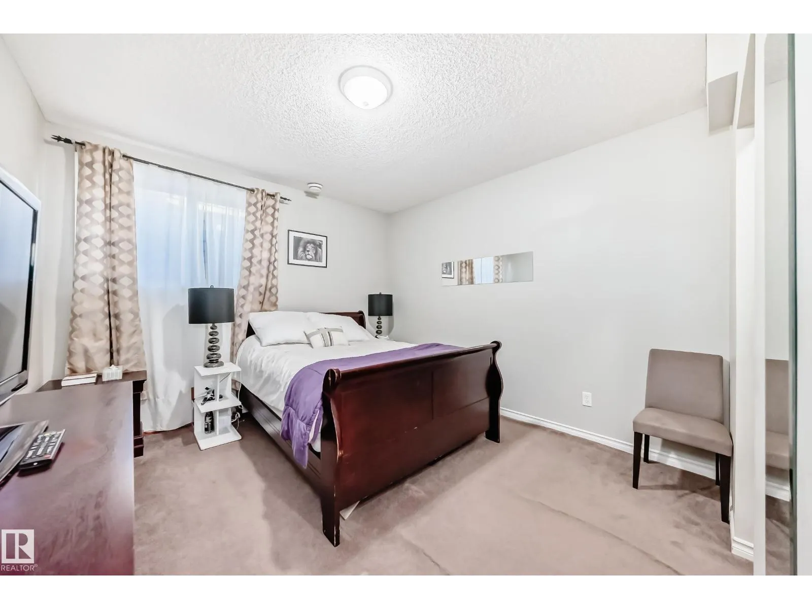 #115 3010 33 AV NW NW