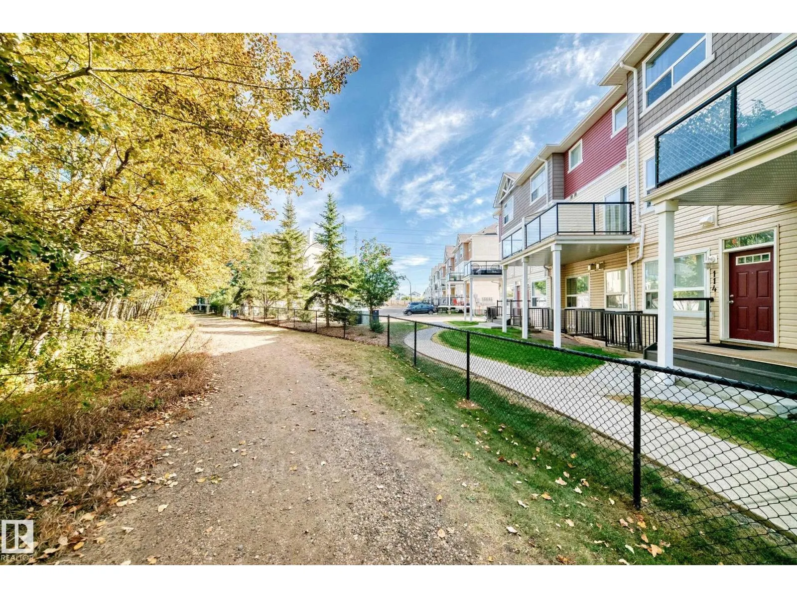 #115 3010 33 AV NW NW