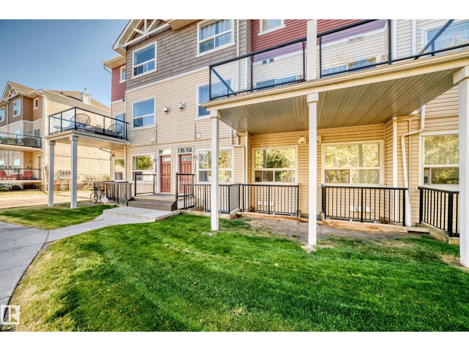 #115 3010 33 AV NW NW