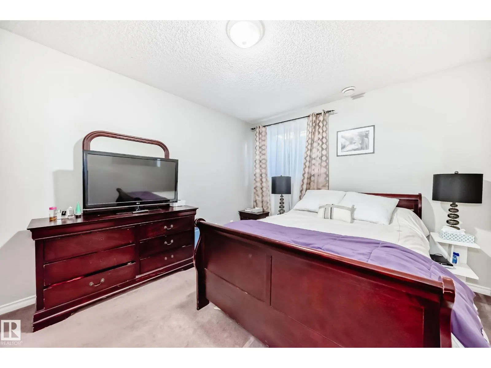 #115 3010 33 AV NW NW