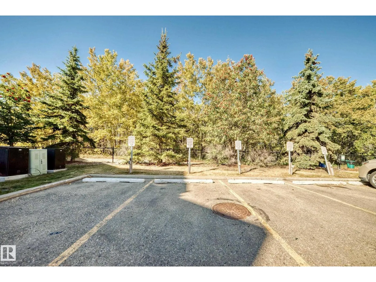 #115 3010 33 AV NW NW