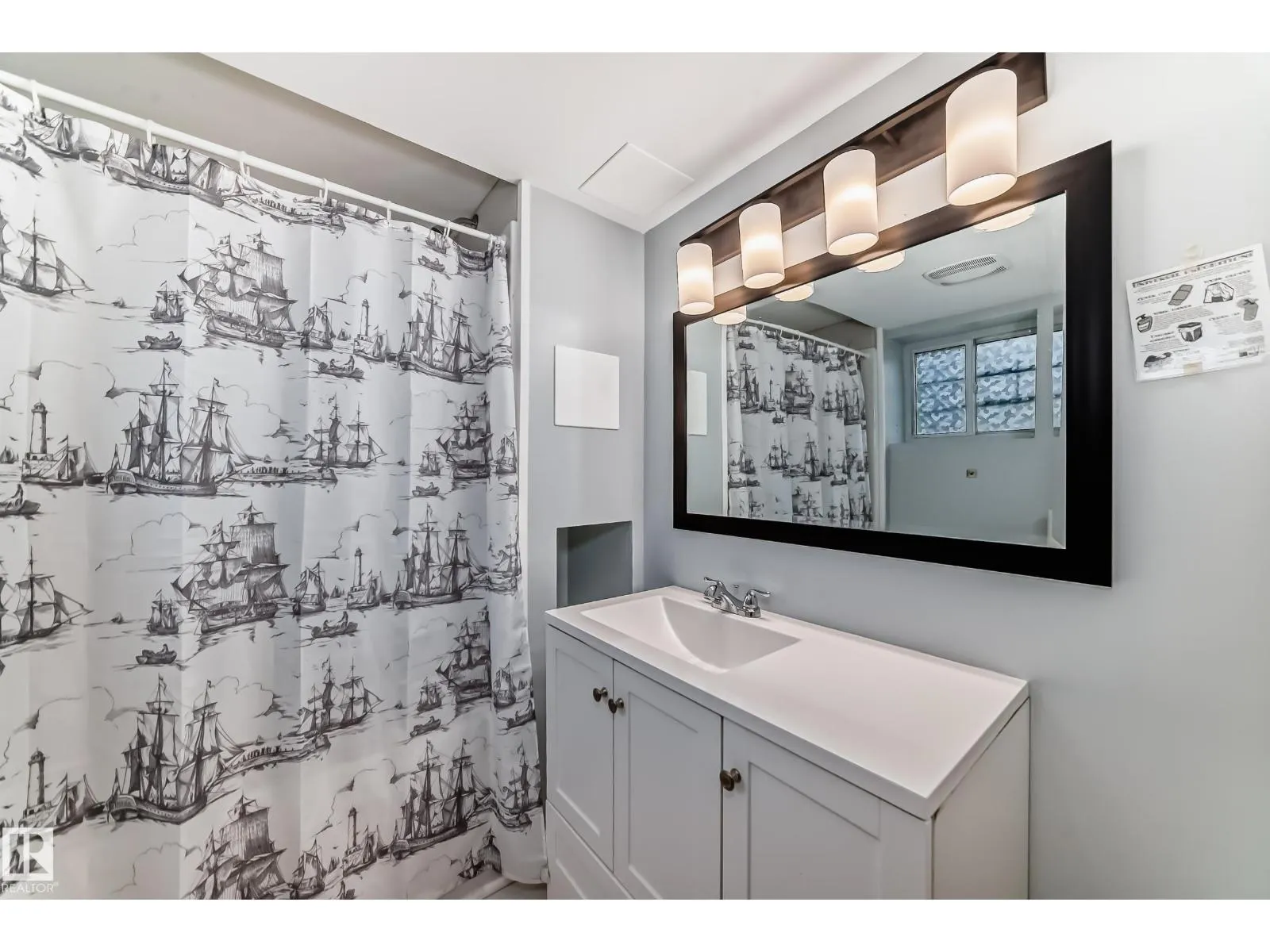 11951 77 ST NW NW