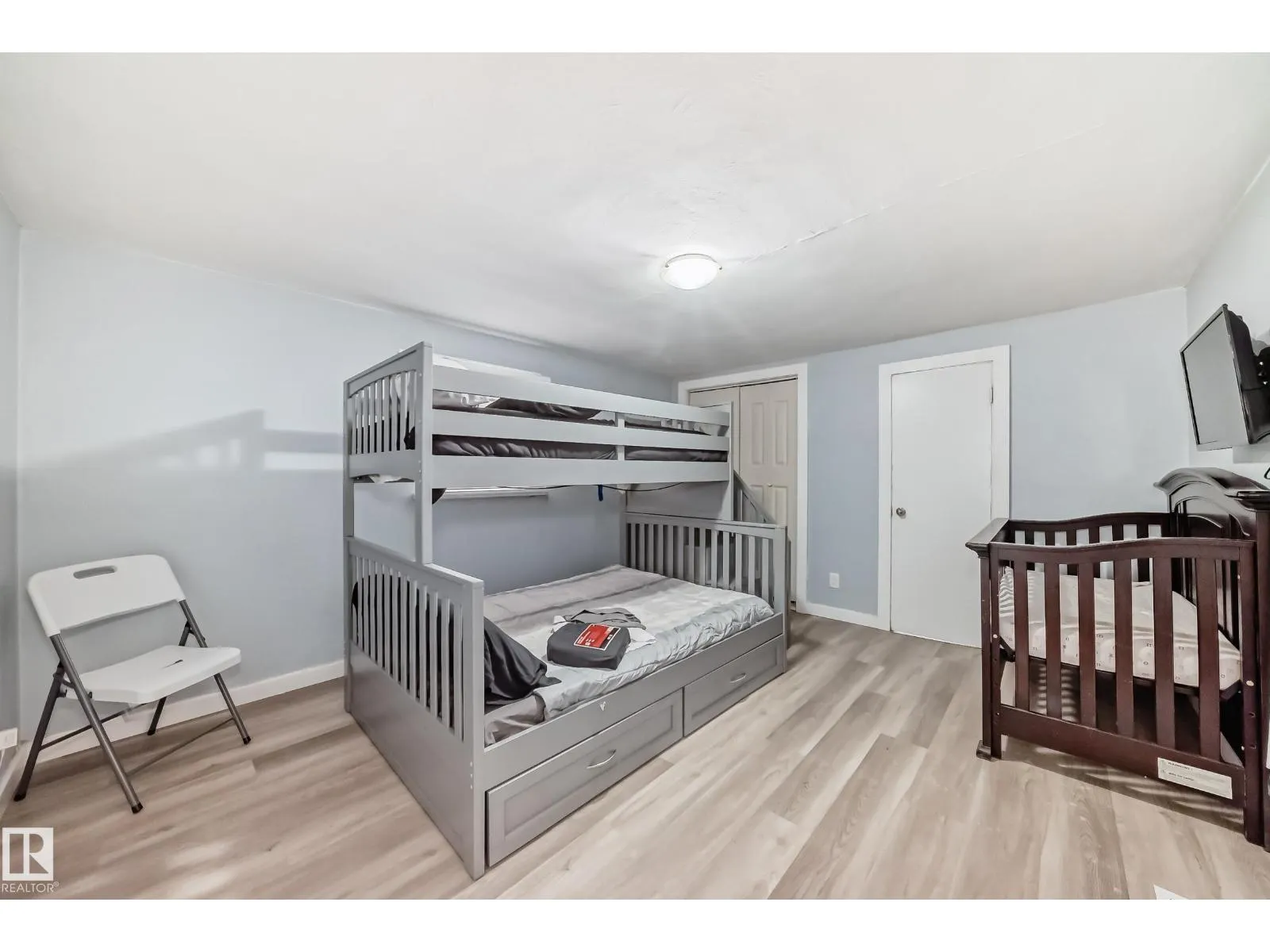 11951 77 ST NW NW