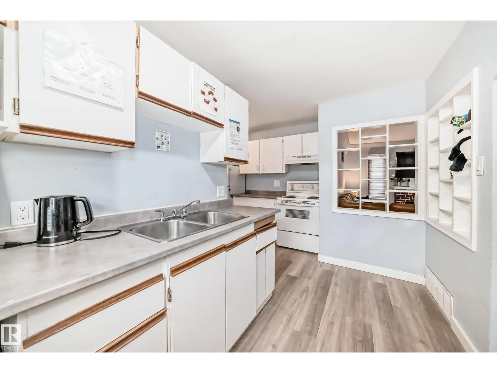 11951 77 ST NW NW