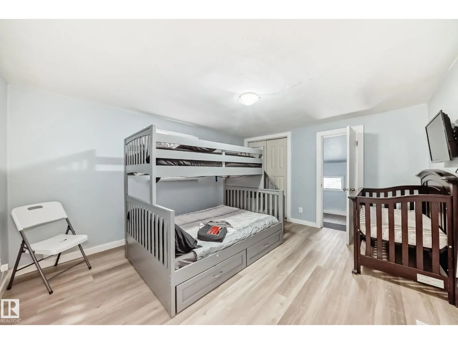 11951 77 ST NW NW