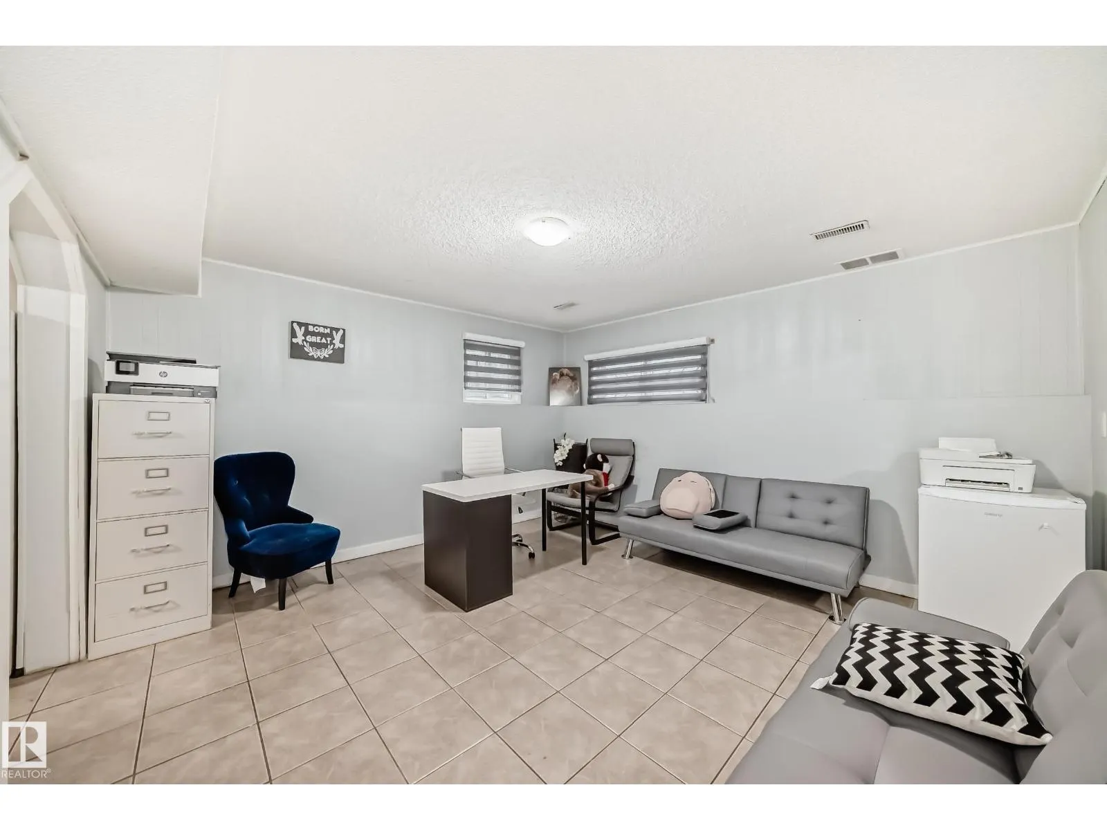 11951 77 ST NW NW