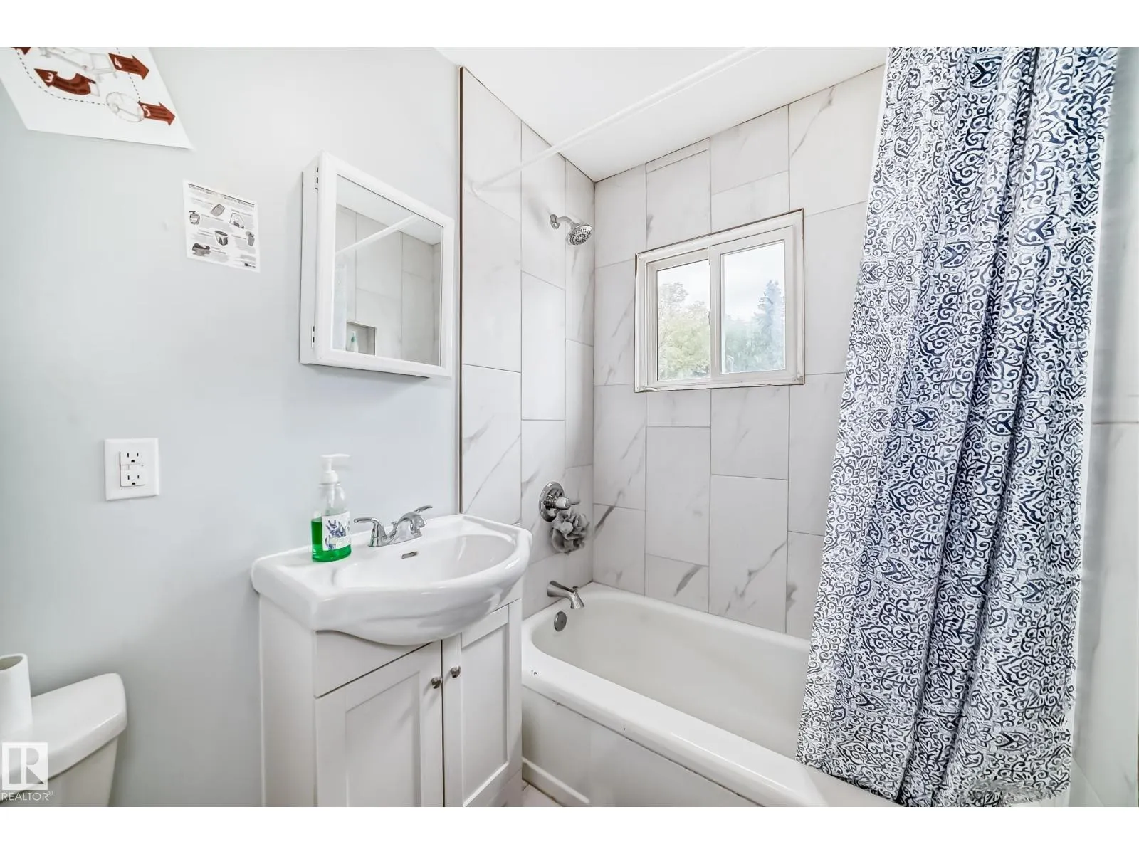 11951 77 ST NW NW