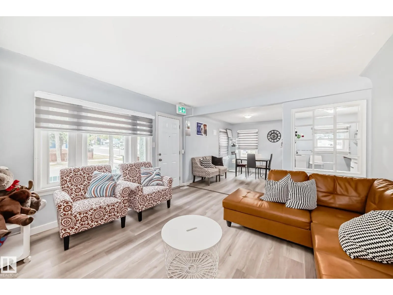 11951 77 ST NW NW