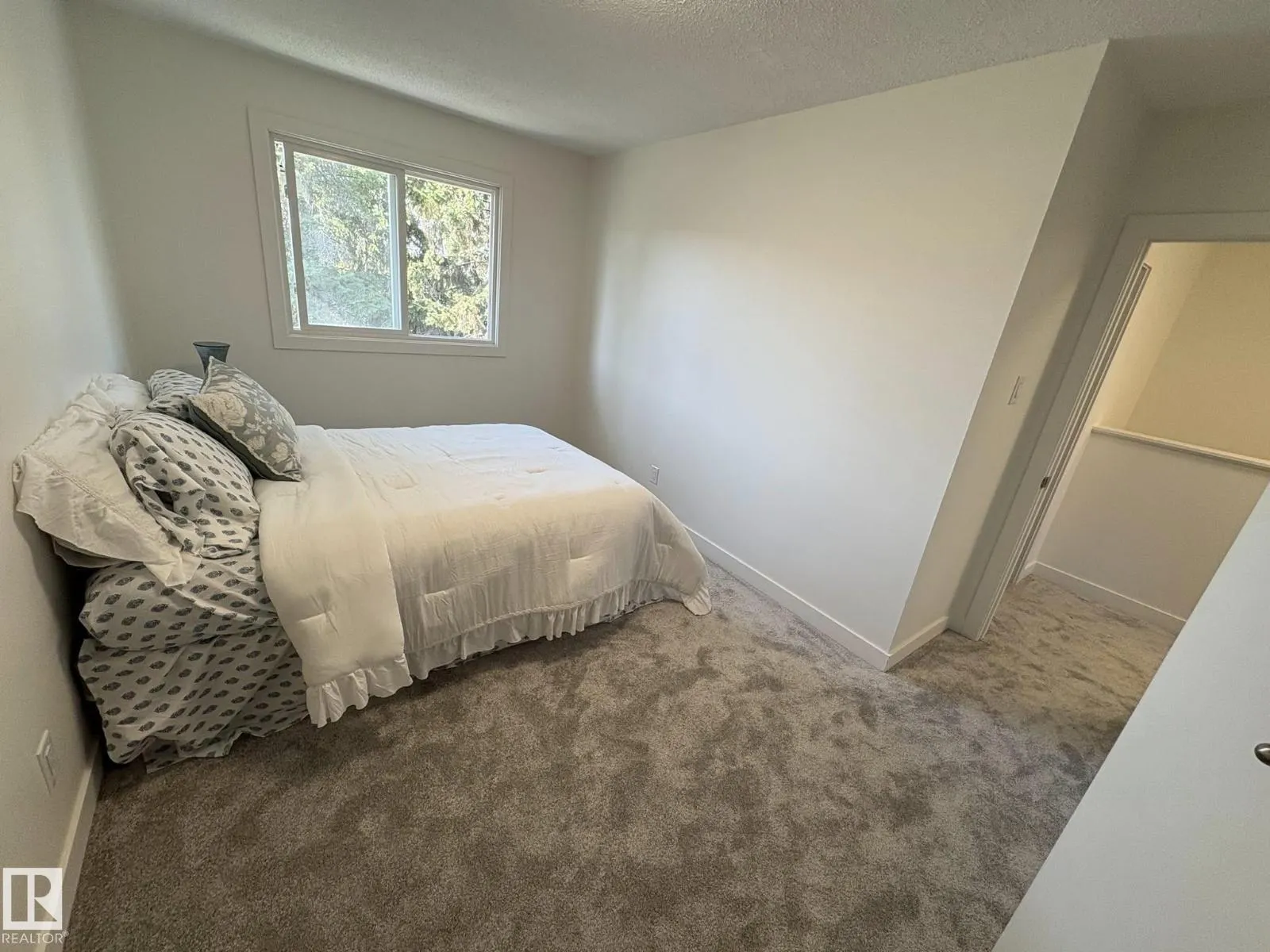 13211 95 ST NW