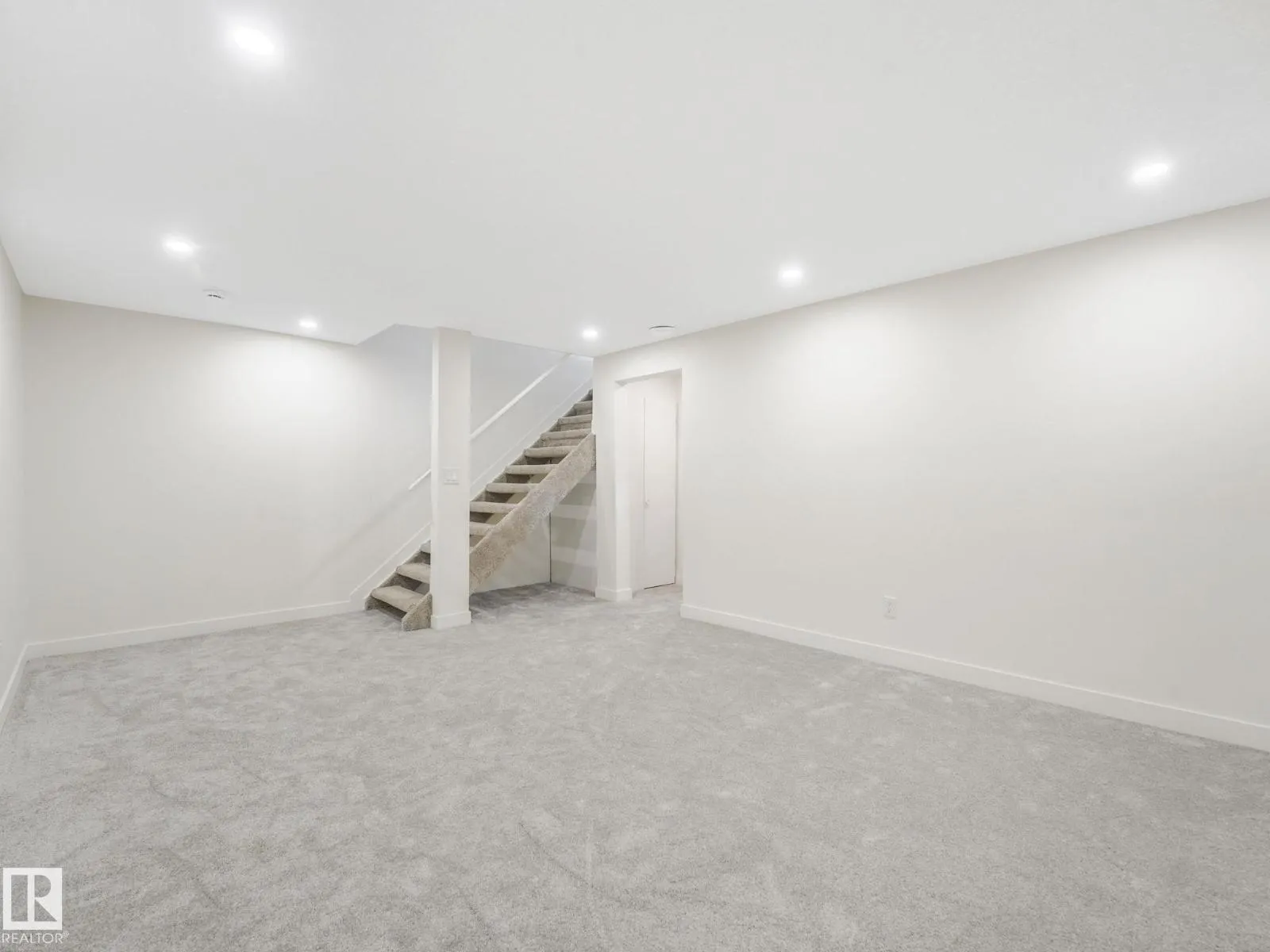 13211 95 ST NW