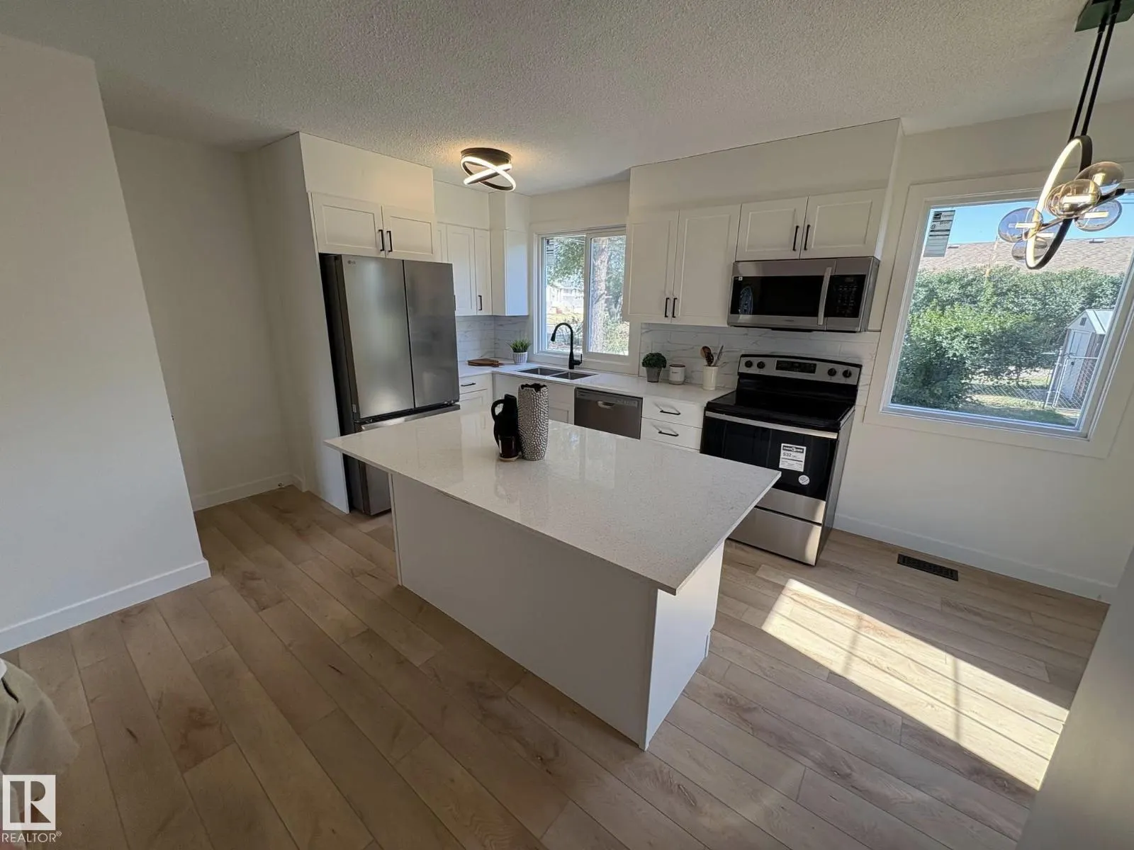 13211 95 ST NW