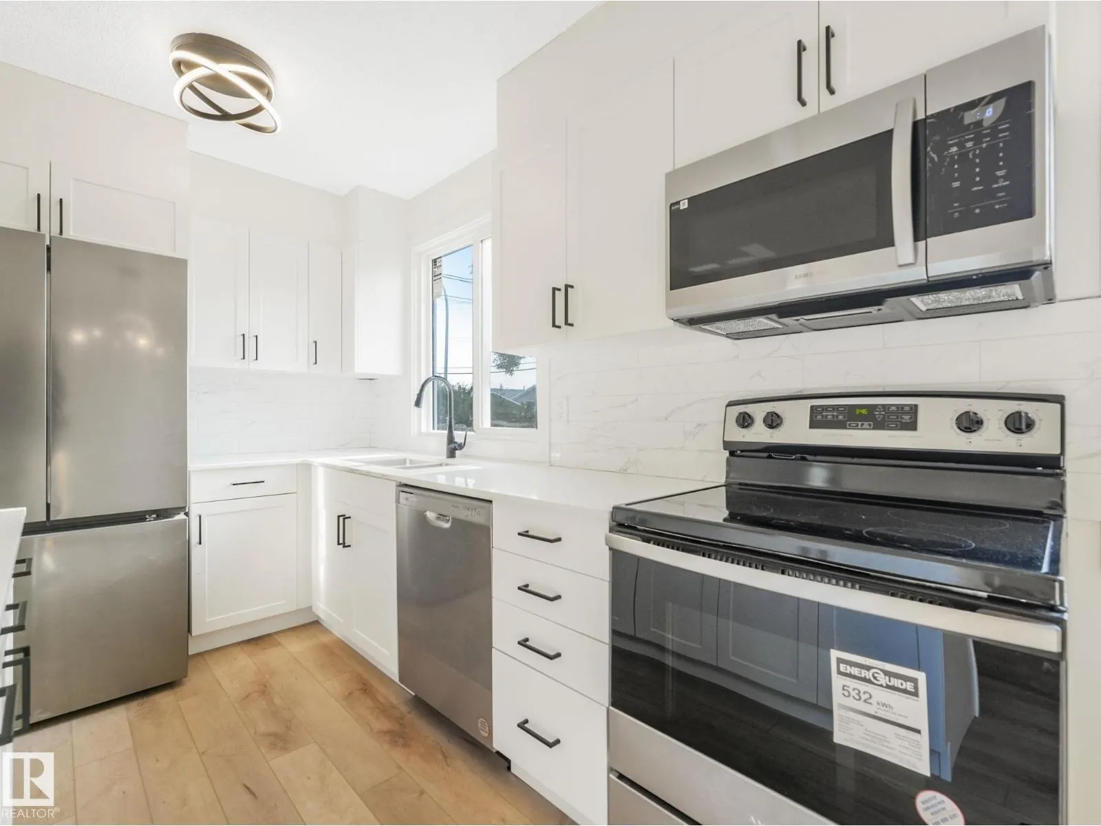 13211 95 ST NW