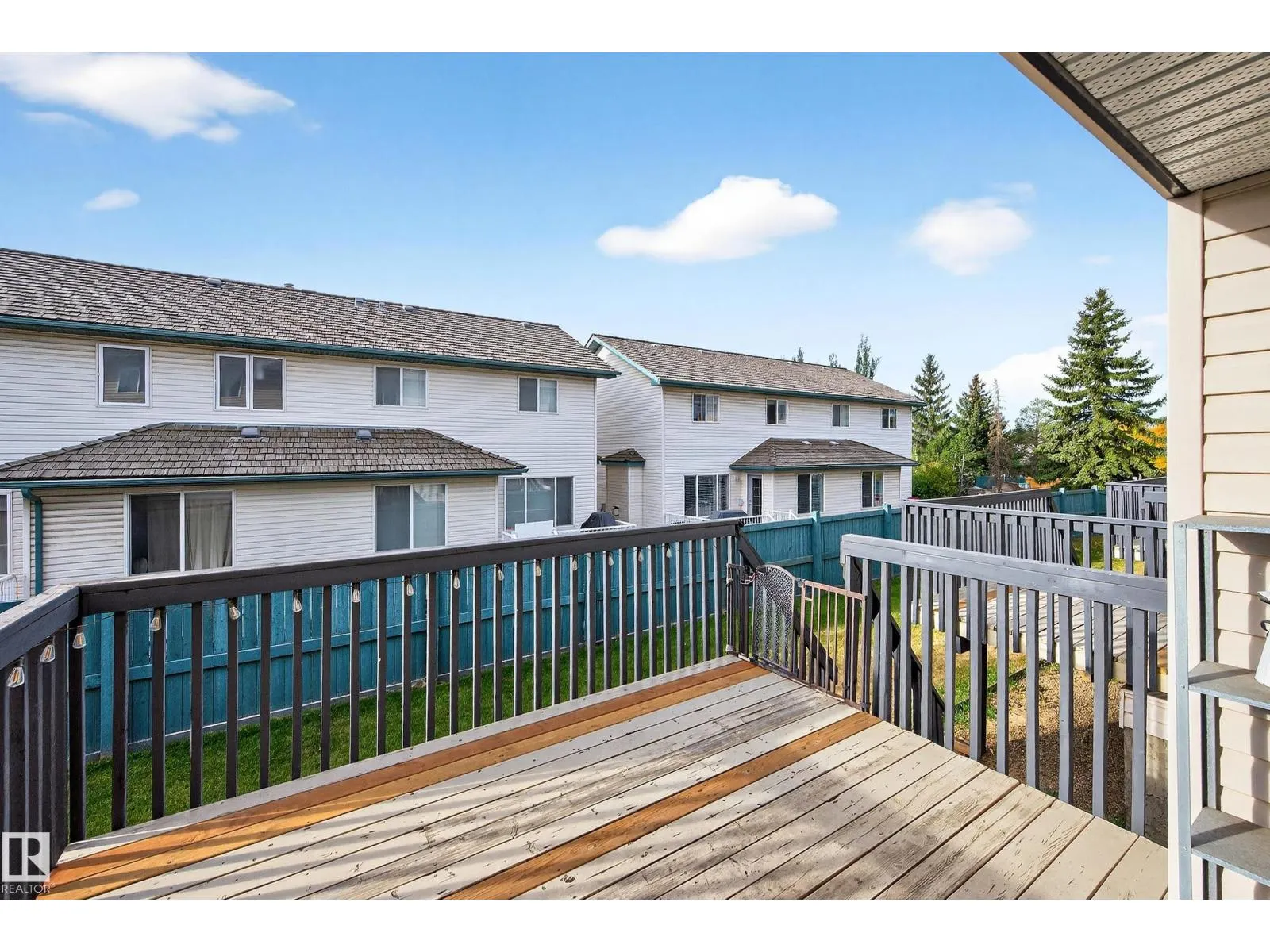 #16 225 BLACKBURN DR E SW