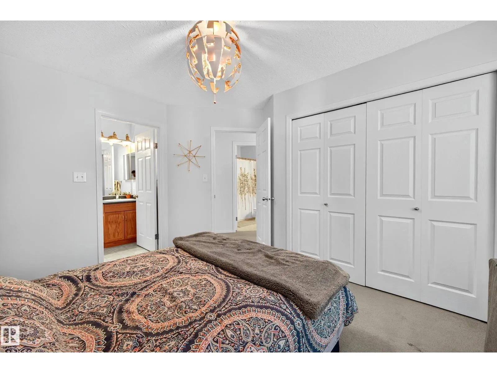 #16 225 BLACKBURN DR E SW