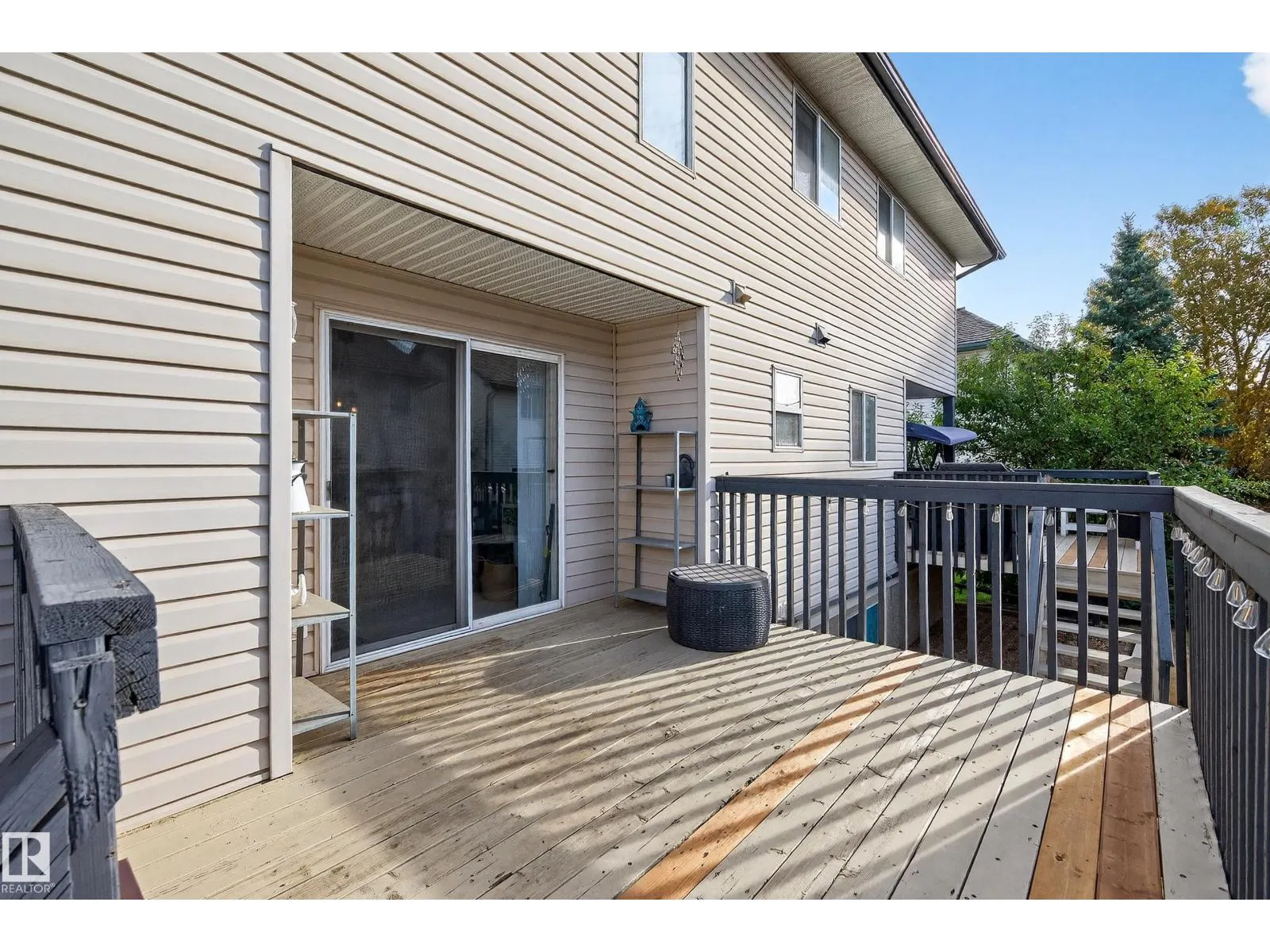 #16 225 BLACKBURN DR E SW