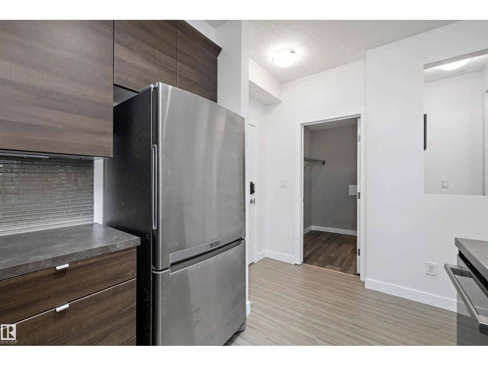 #108 2590 ANDERSON WY SW