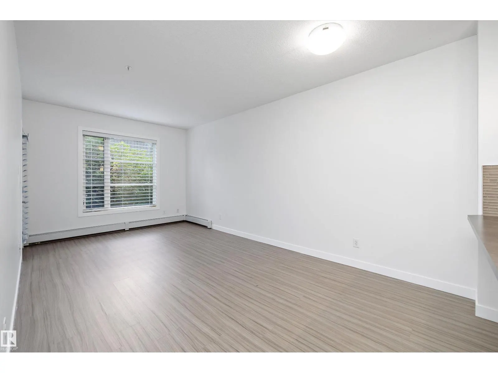 #108 2590 ANDERSON WY SW