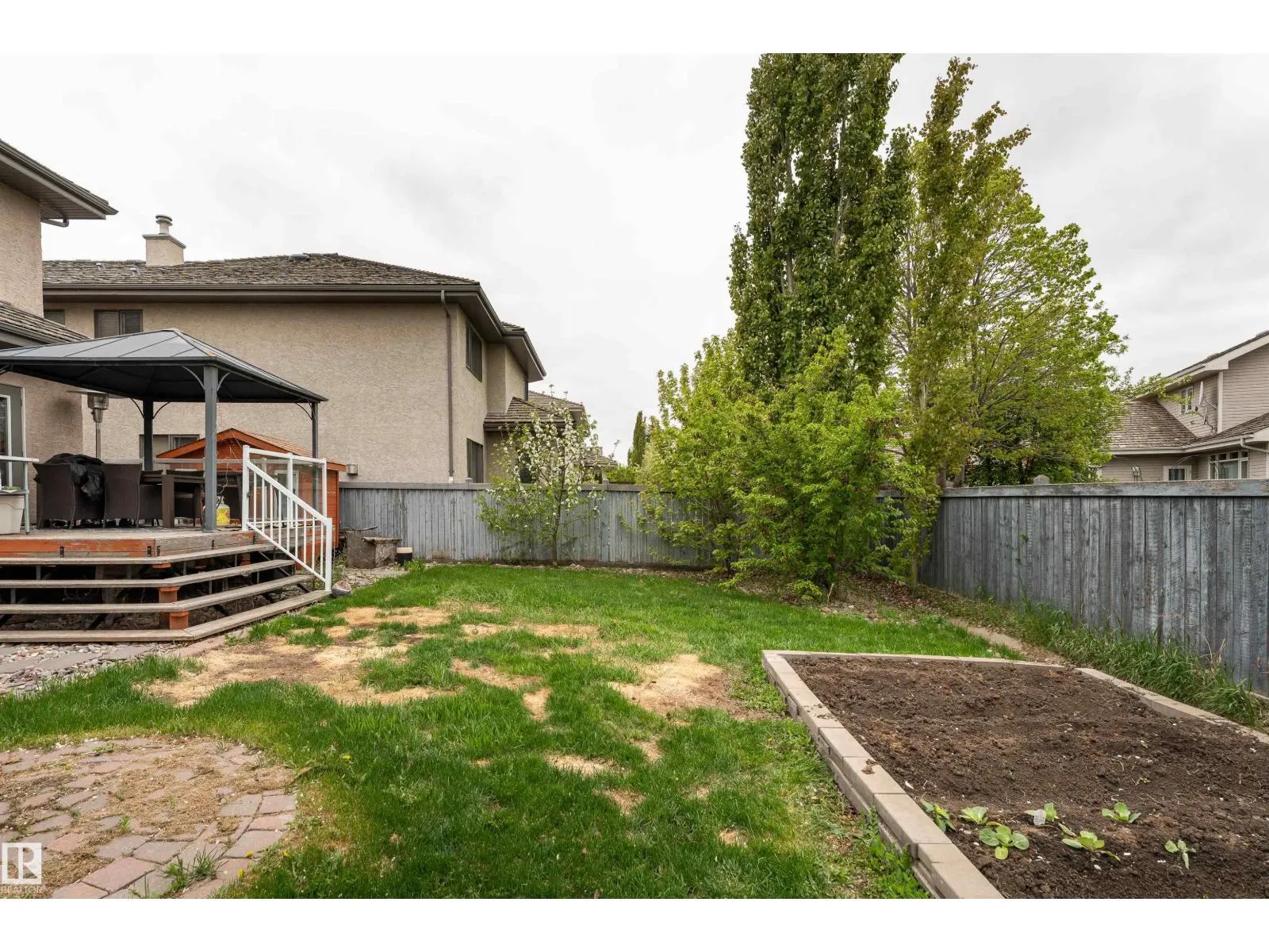 5010 DONSDALE DR NW