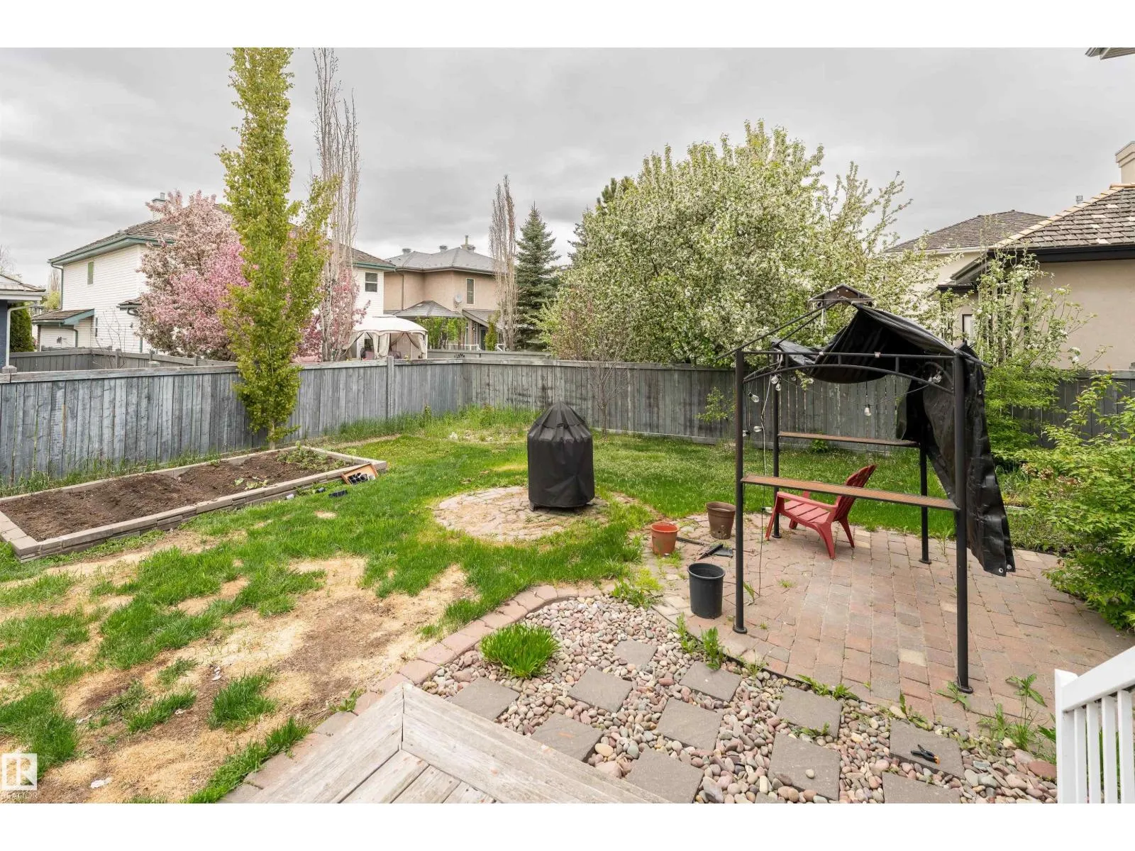 5010 DONSDALE DR NW