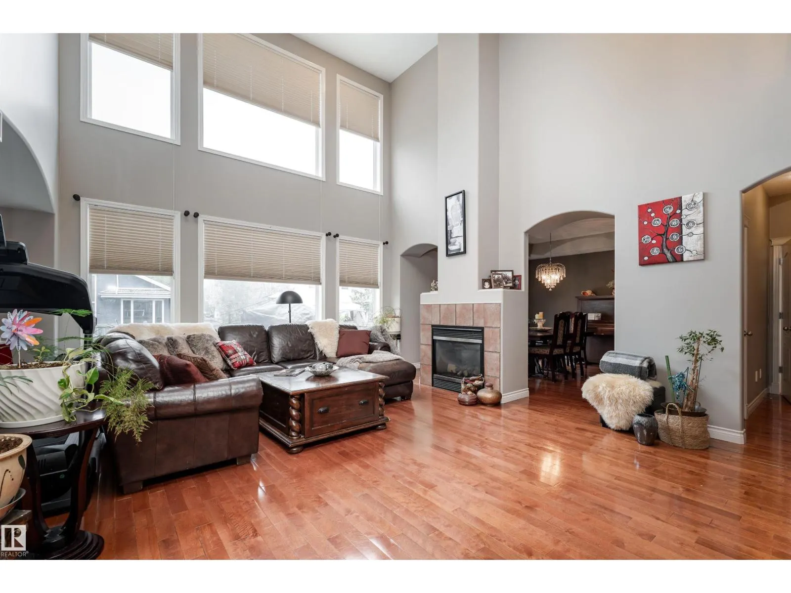 5010 DONSDALE DR NW