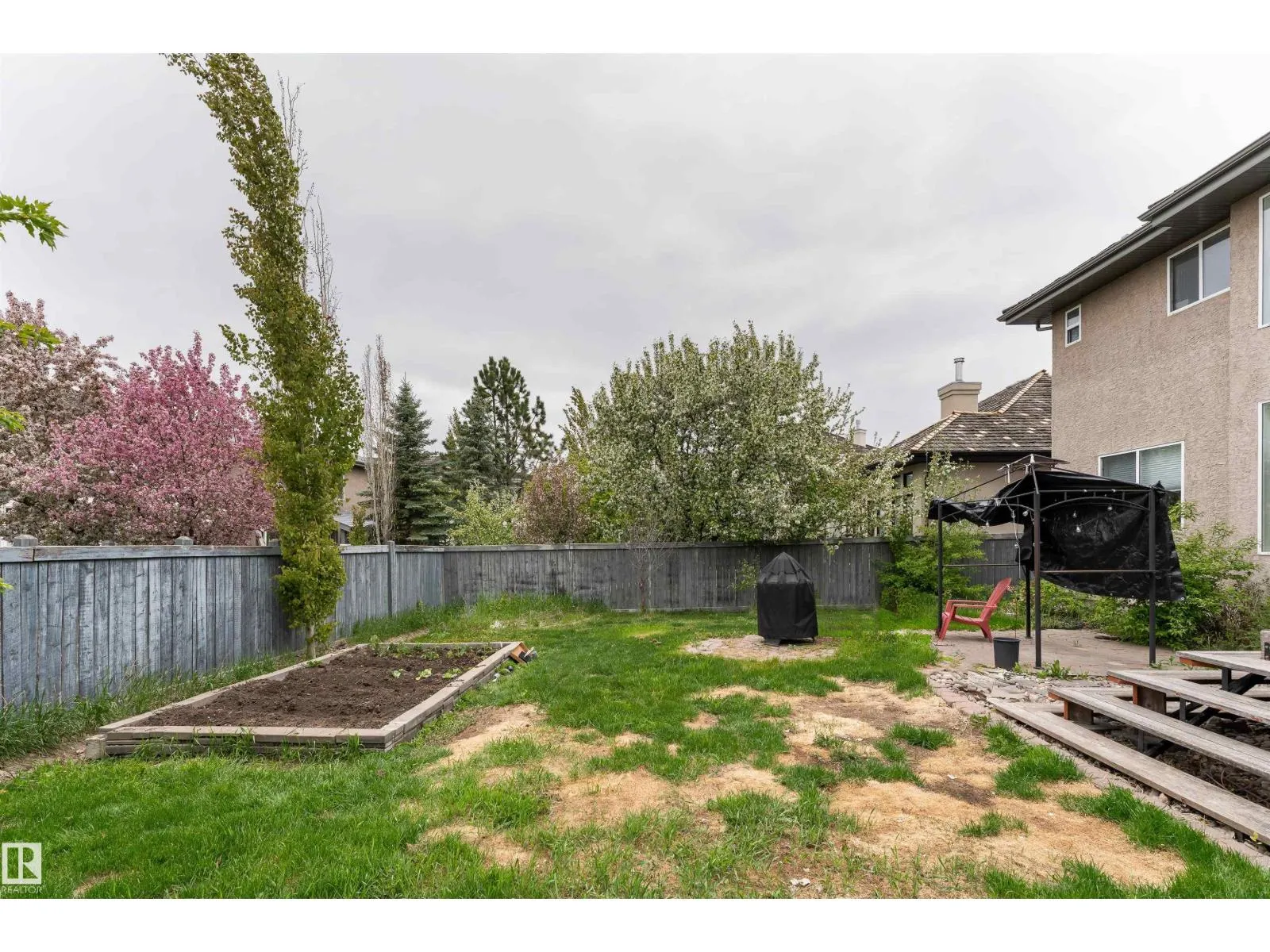 5010 DONSDALE DR NW