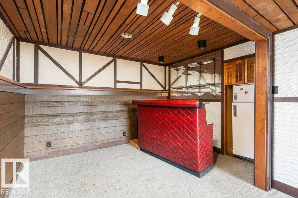 15003 88 ST NW