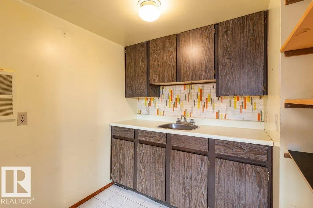 15003 88 ST NW