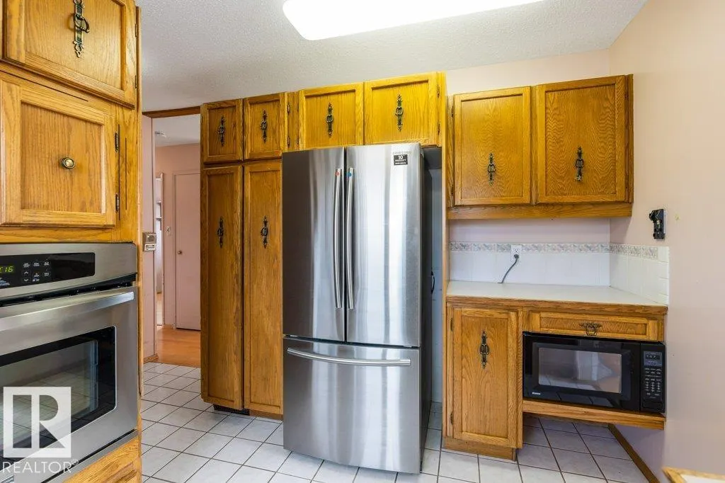 15003 88 ST NW