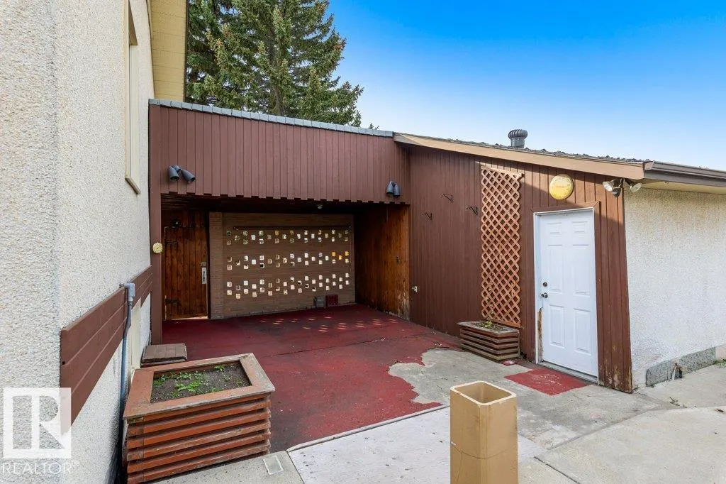 15003 88 ST NW