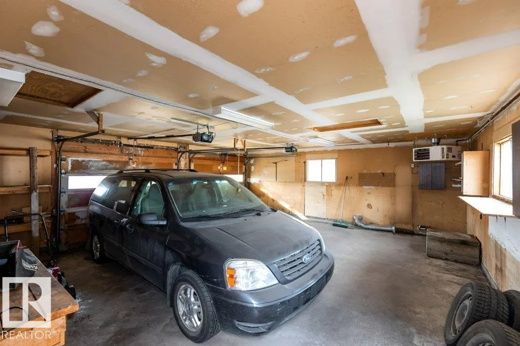 15003 88 ST NW