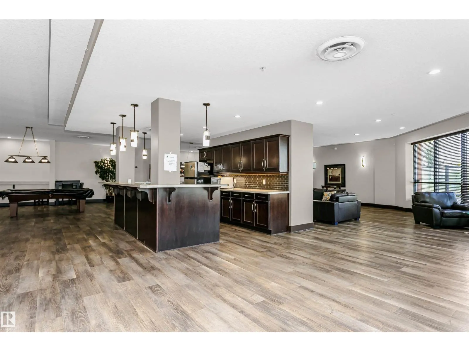 #431 7825 71 ST NW