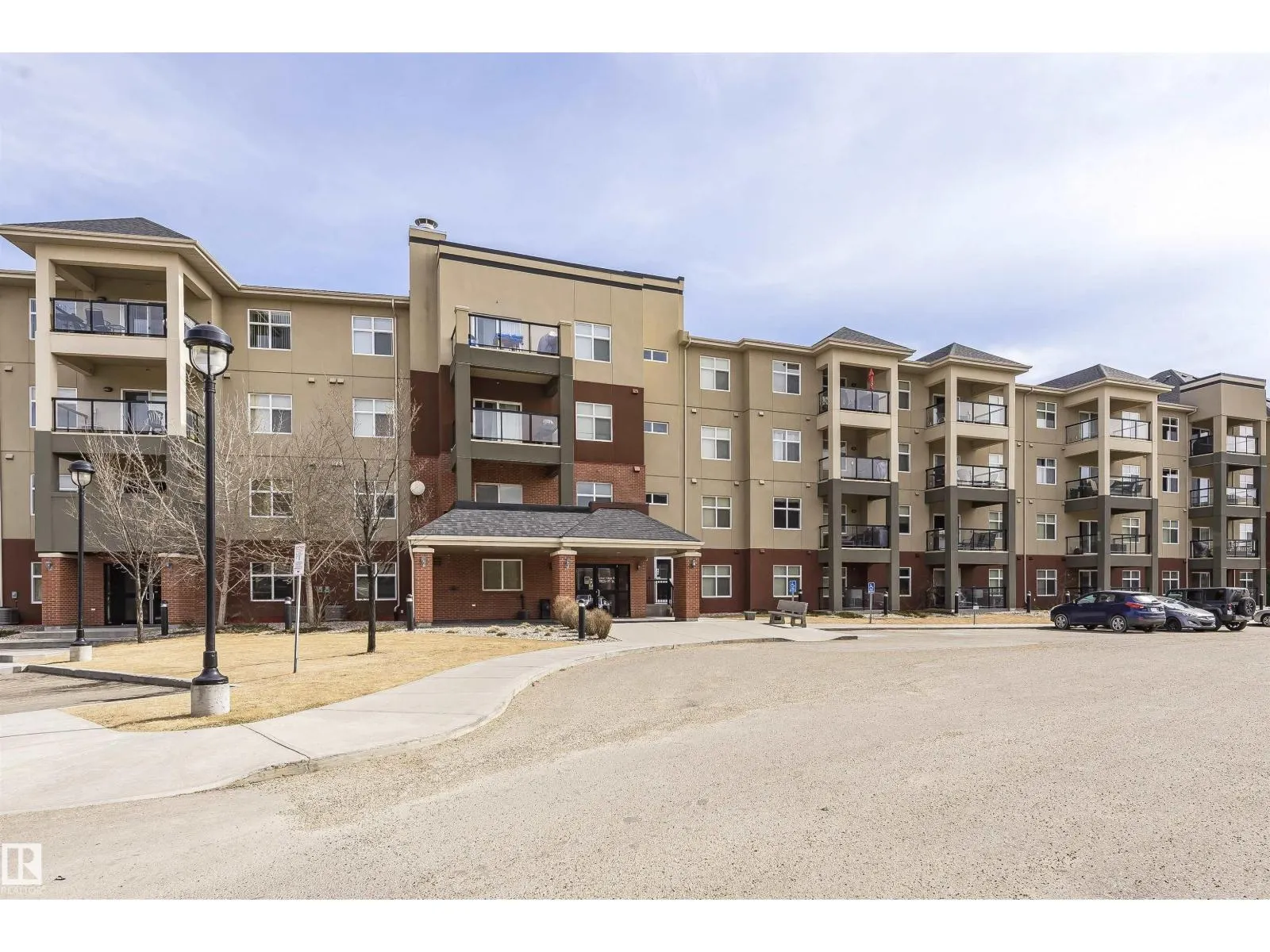 #431 7825 71 ST NW