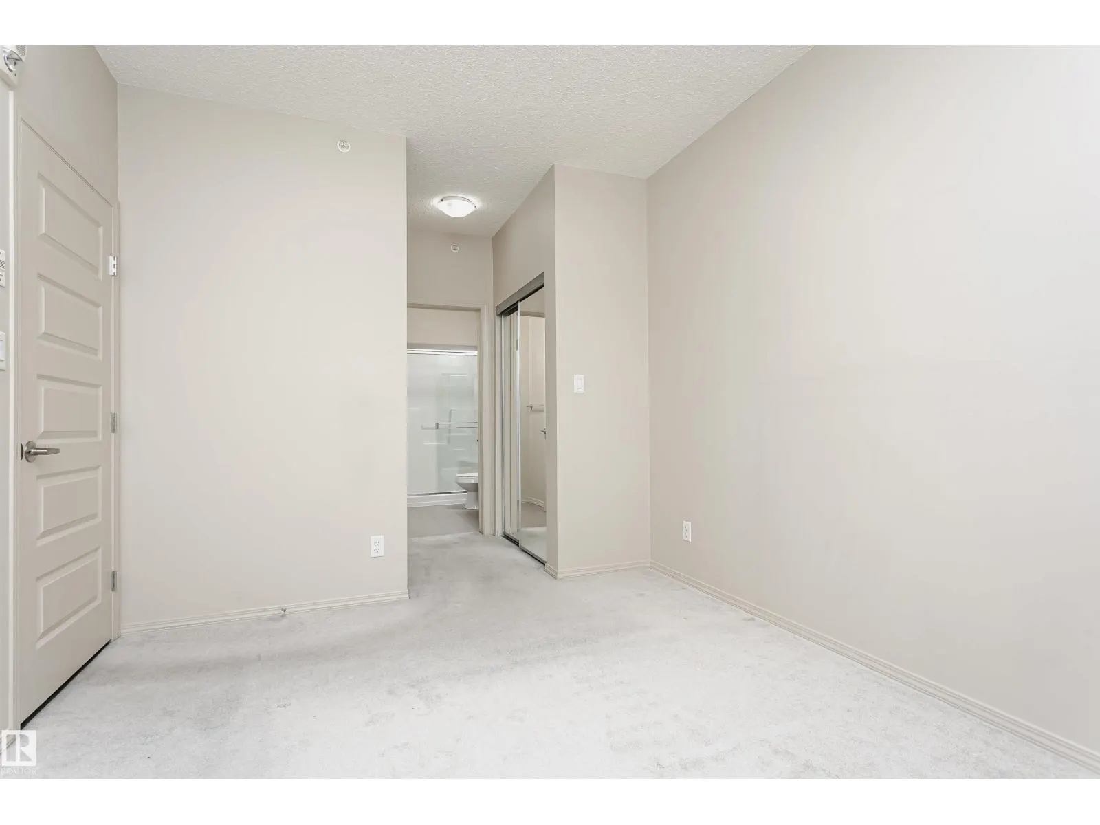 #431 7825 71 ST NW