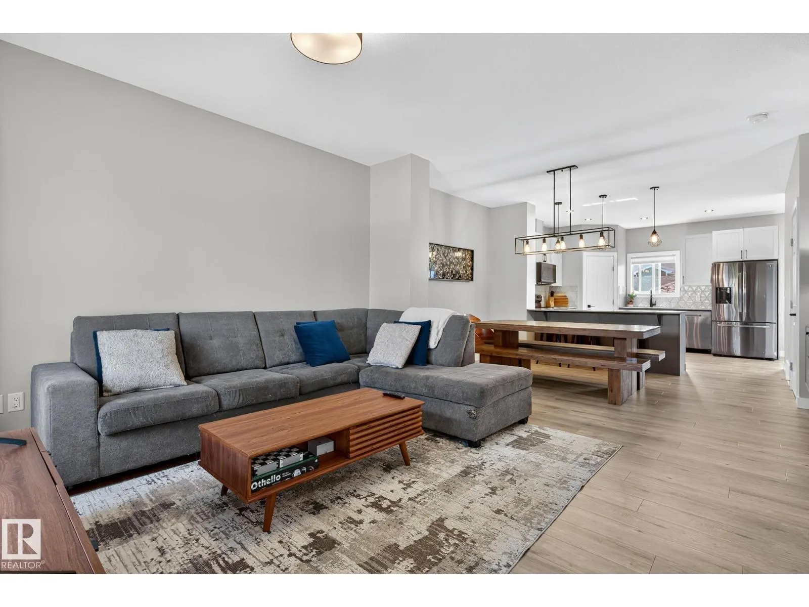 16635 30 AV SW