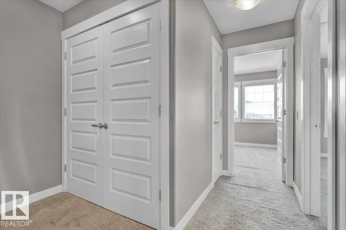 7214 174 AV NW