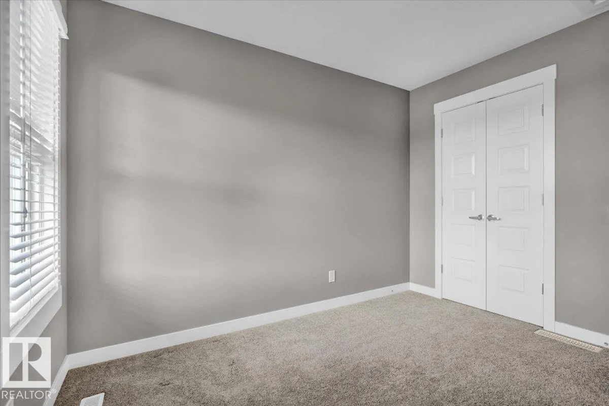 7214 174 AV NW