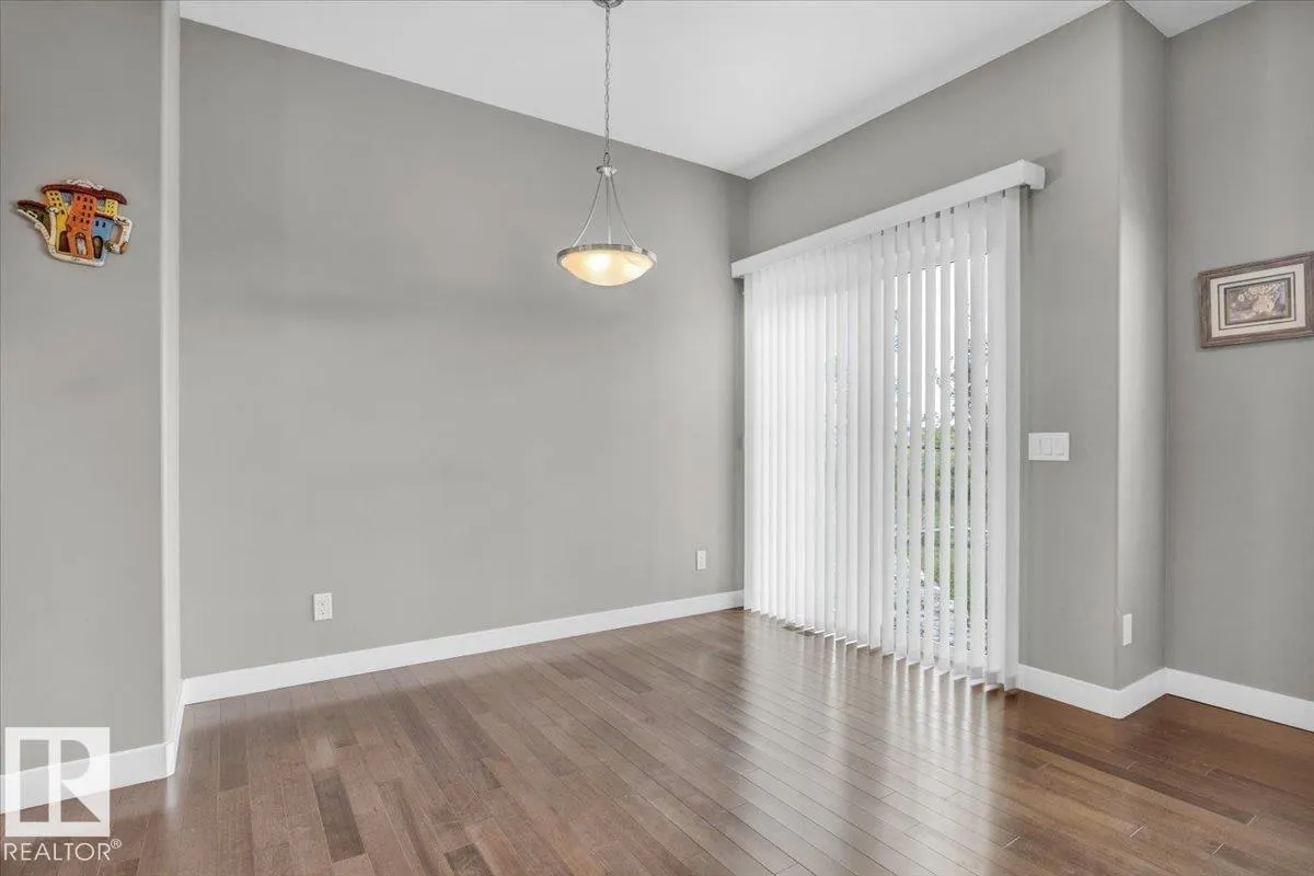 7214 174 AV NW