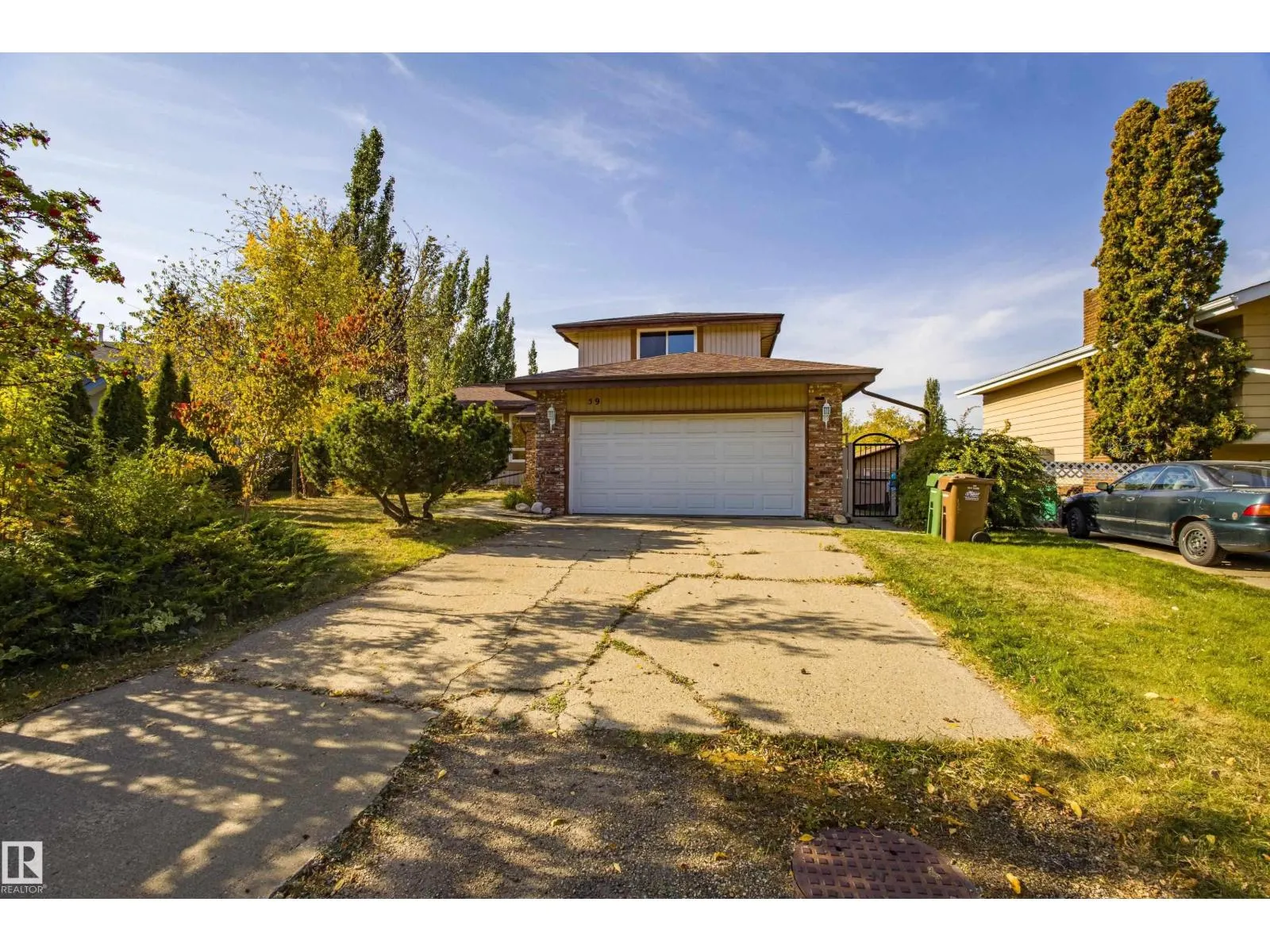 59 WOODCREST AV