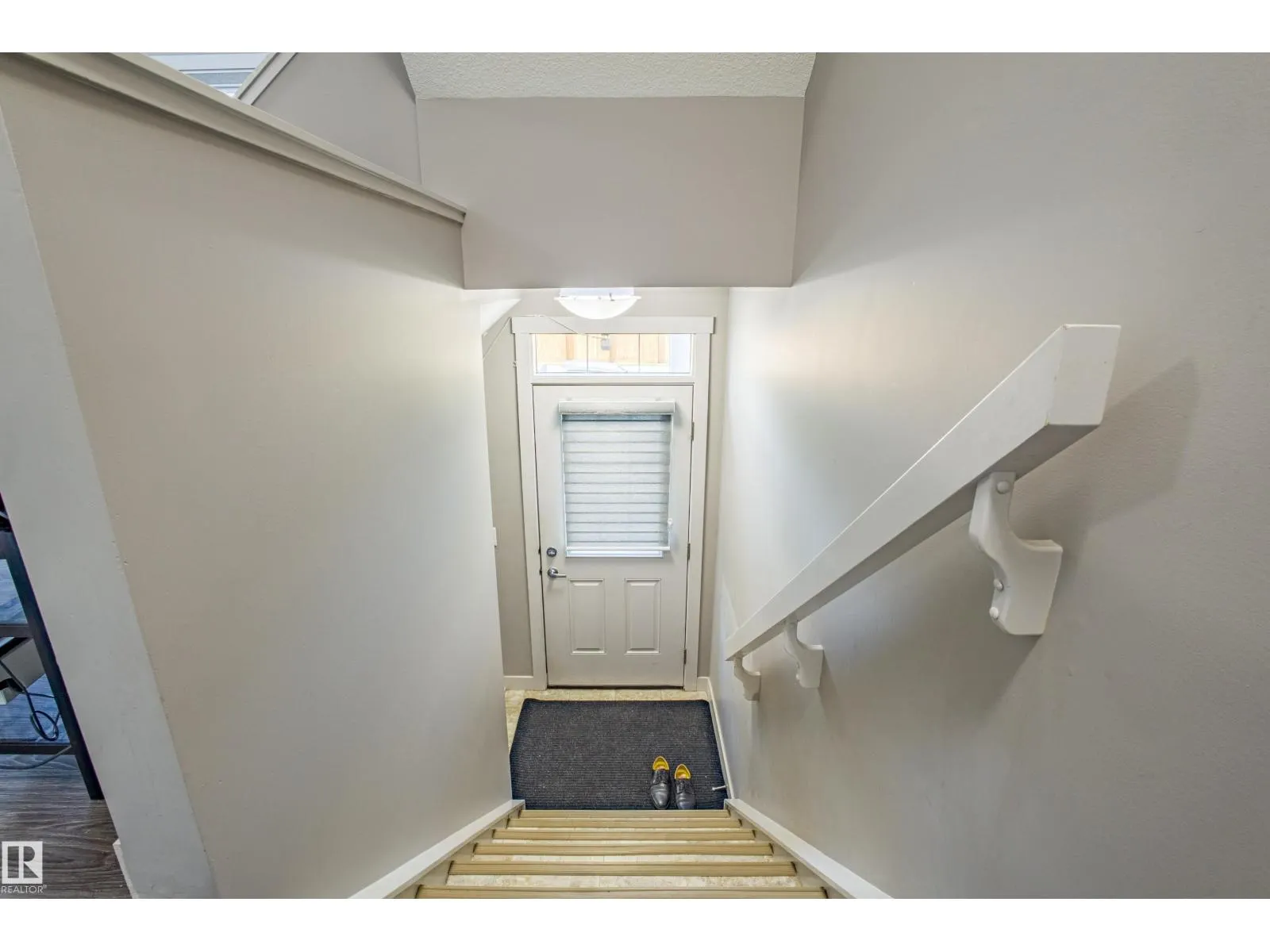 4131 30 ST NW