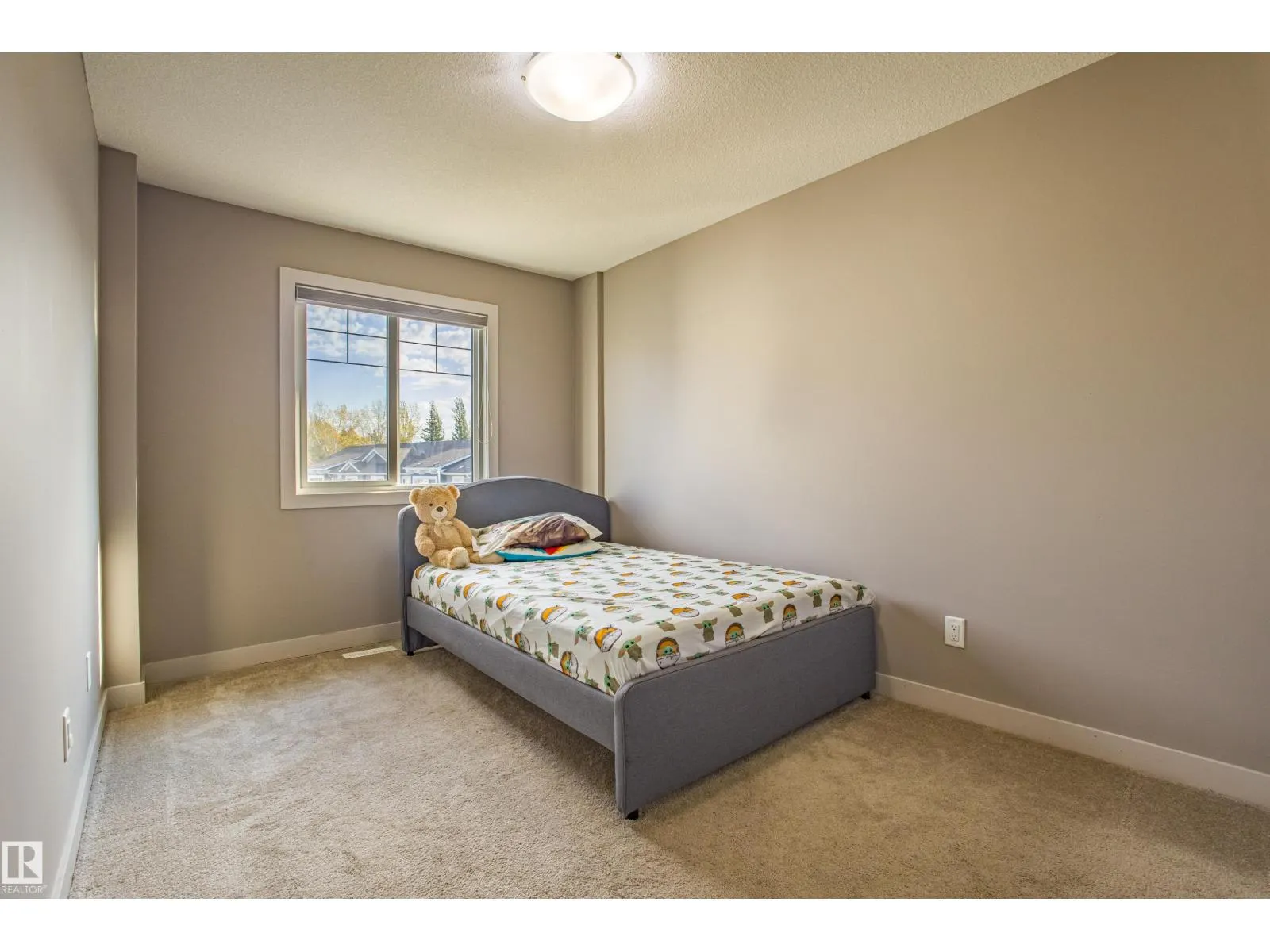 4131 30 ST NW