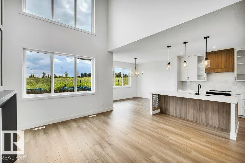 80 HEMINGWAY CR