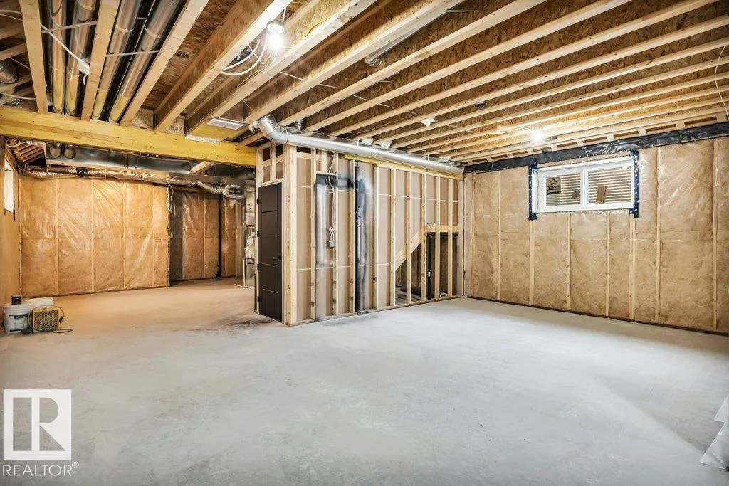80 HEMINGWAY CR