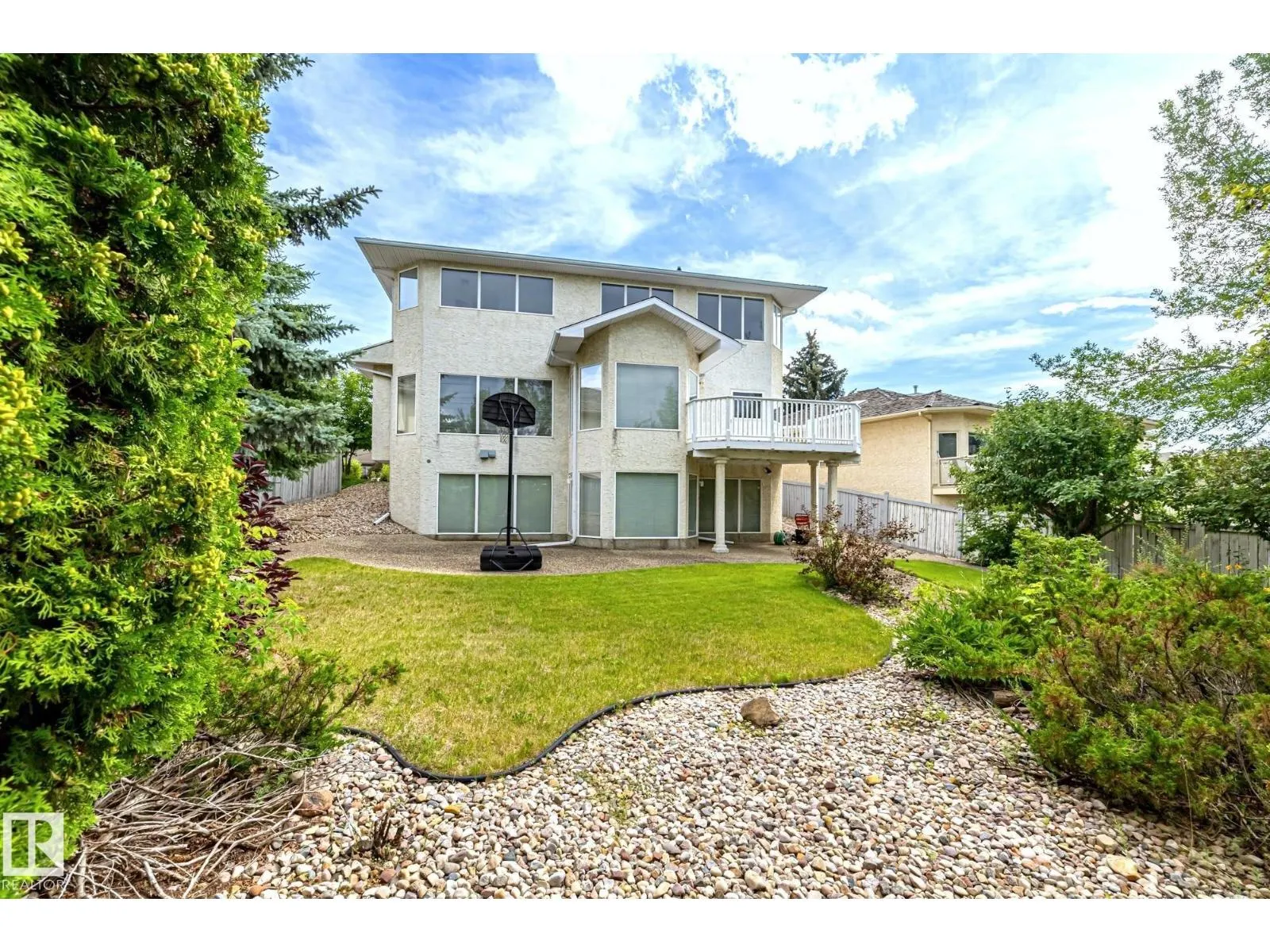 806 Reid PL NW NW