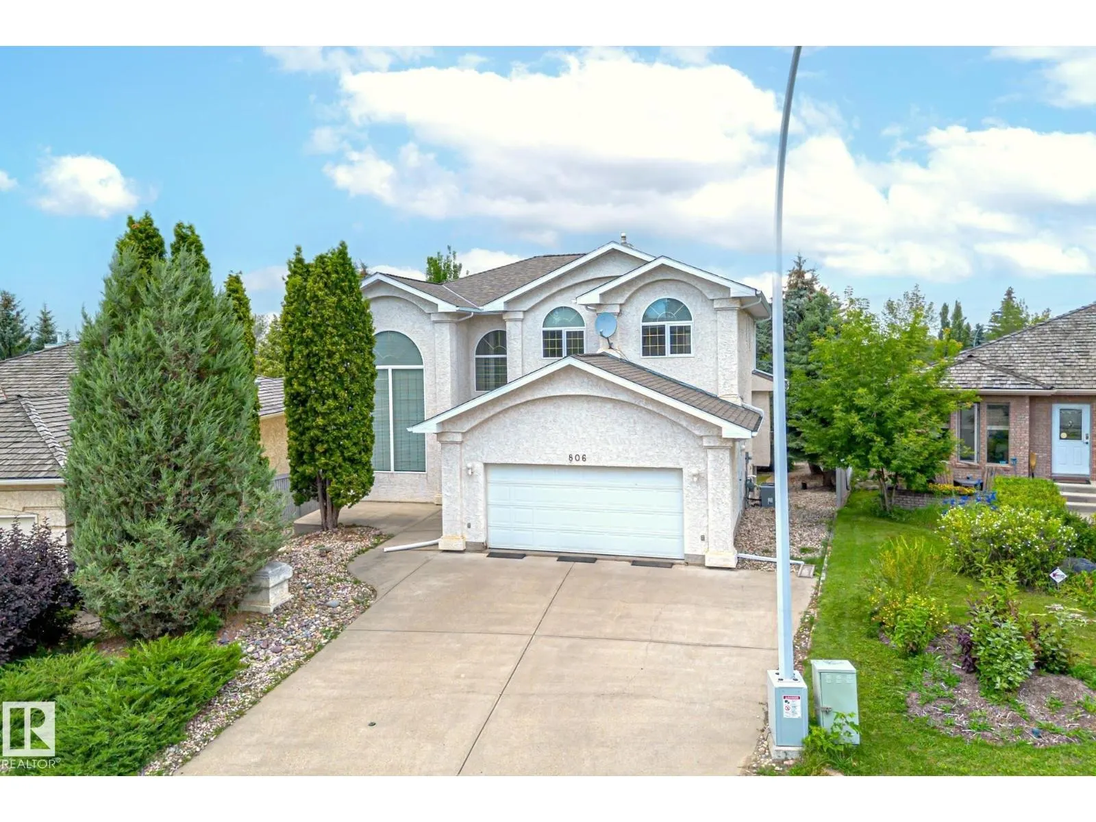 806 Reid PL NW NW