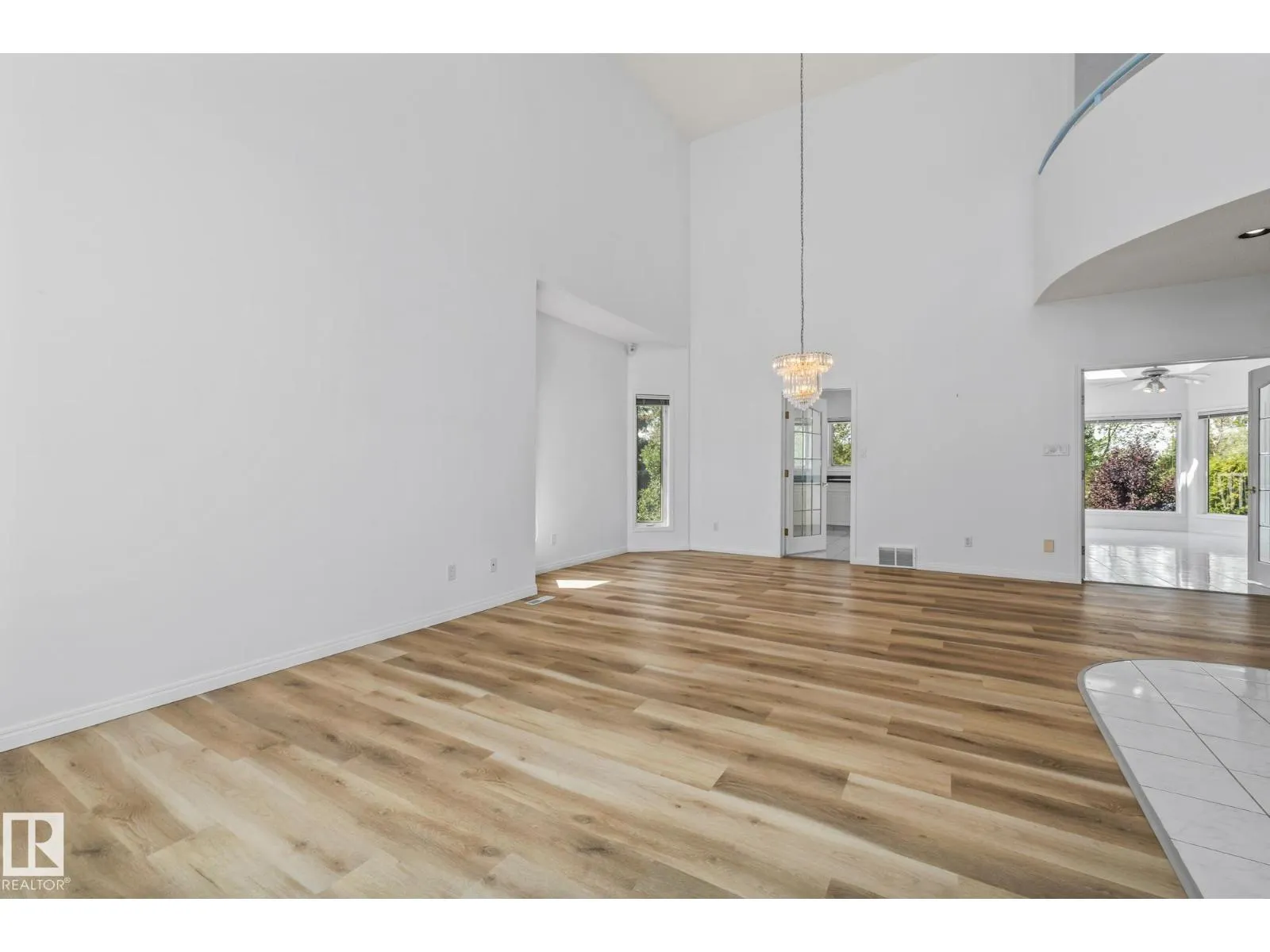 806 Reid PL NW NW
