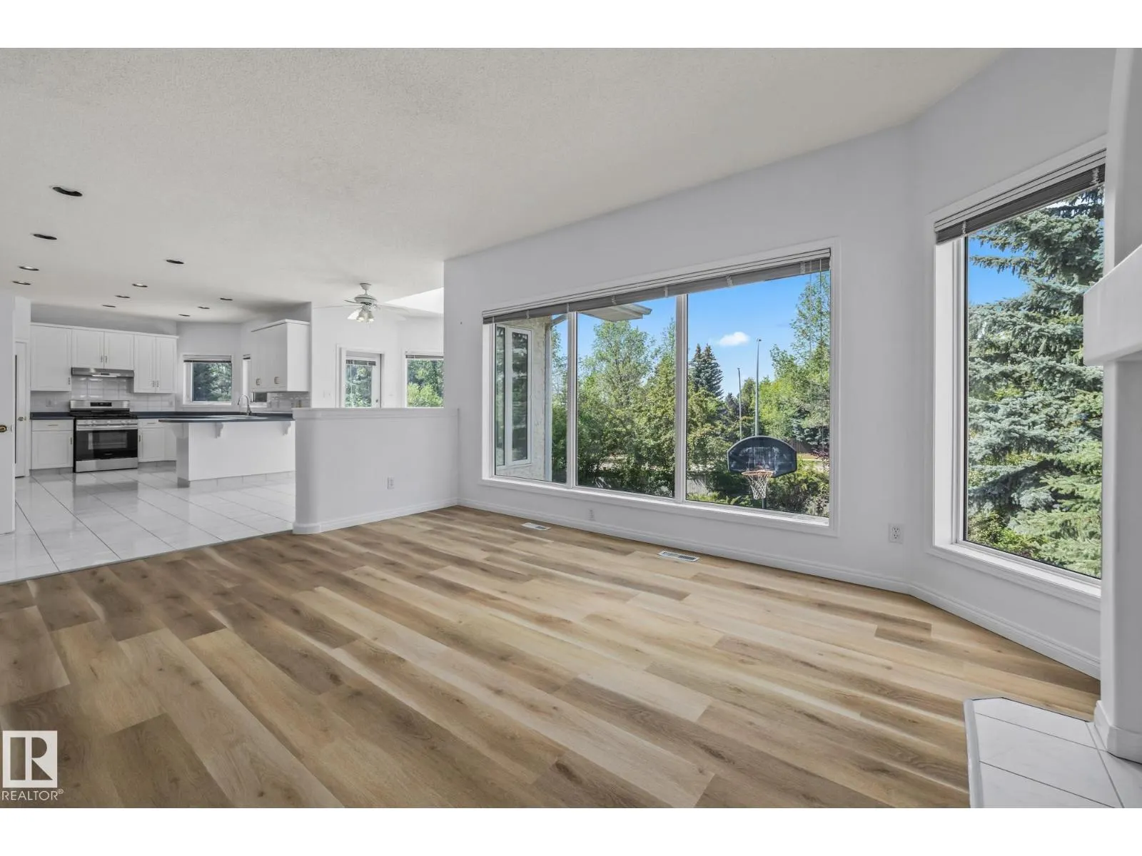 806 Reid PL NW NW