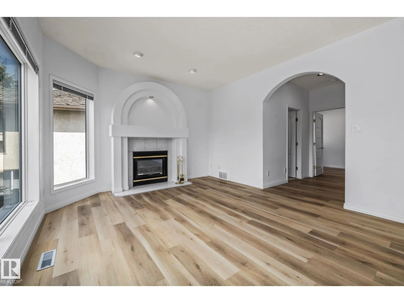 806 Reid PL NW NW