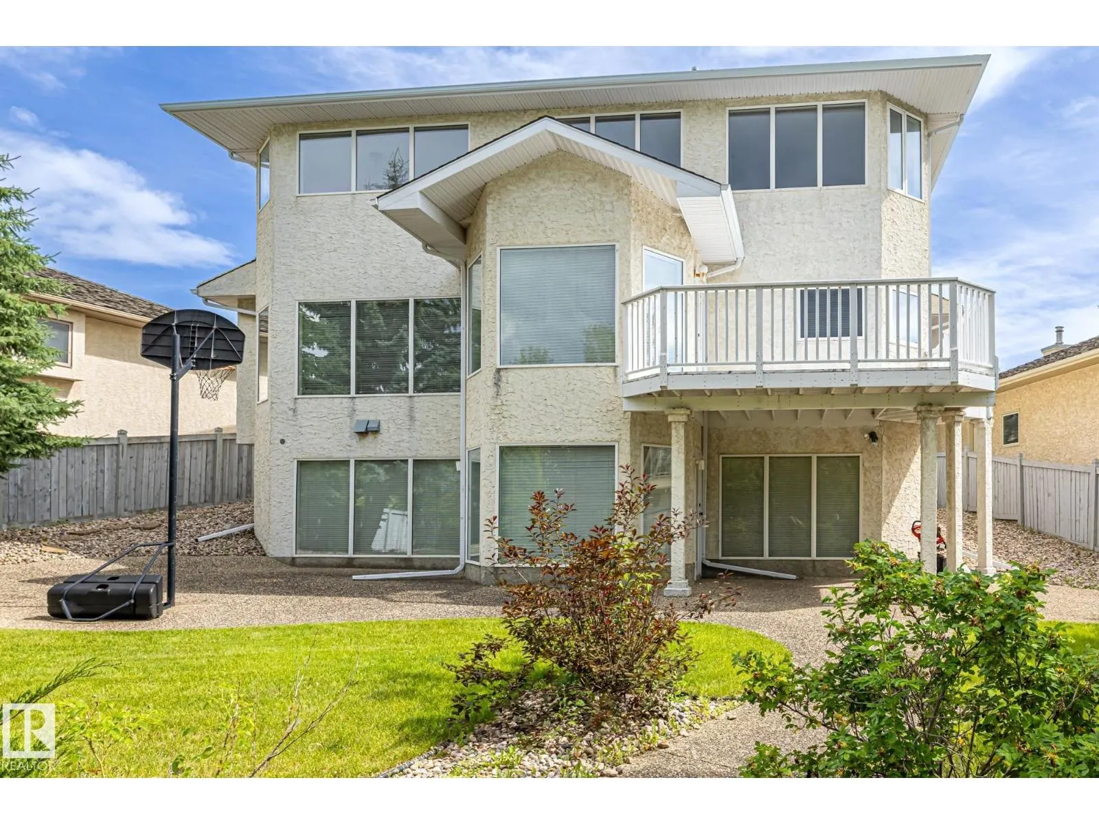 806 Reid PL NW NW