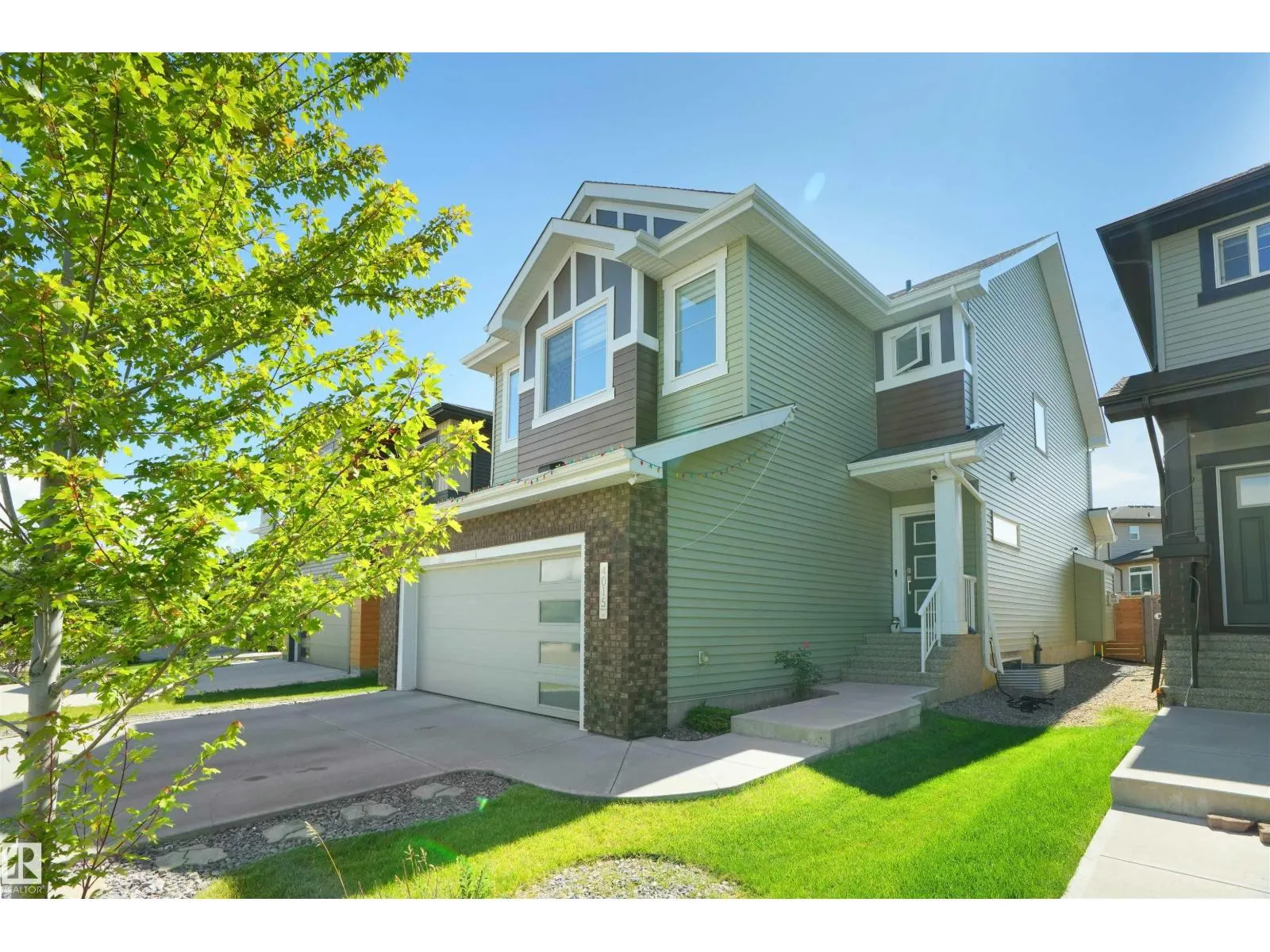 4015 6 AV SW